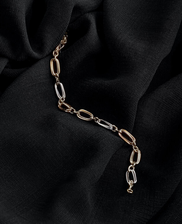 Chain link bracelet